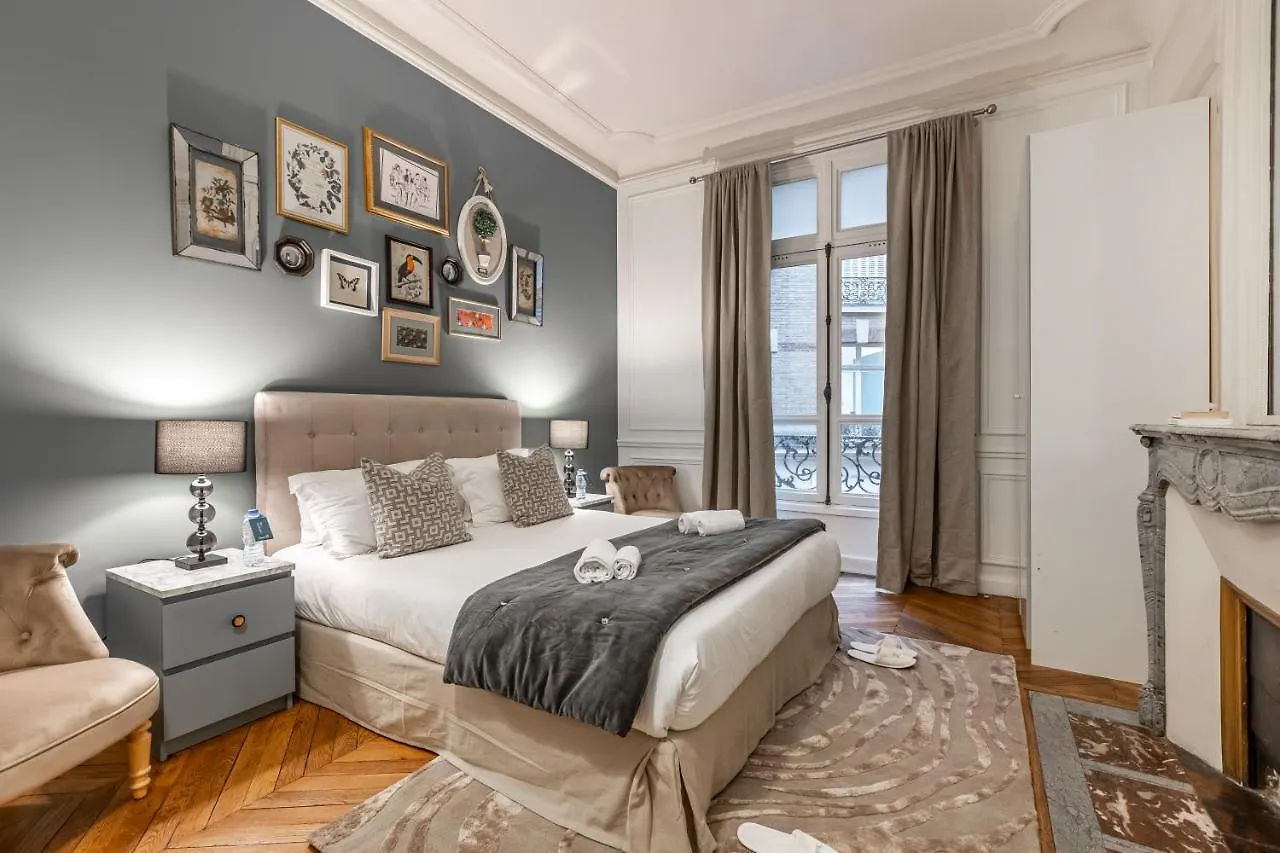Sweett - Rue De Boetie Apartment Paris